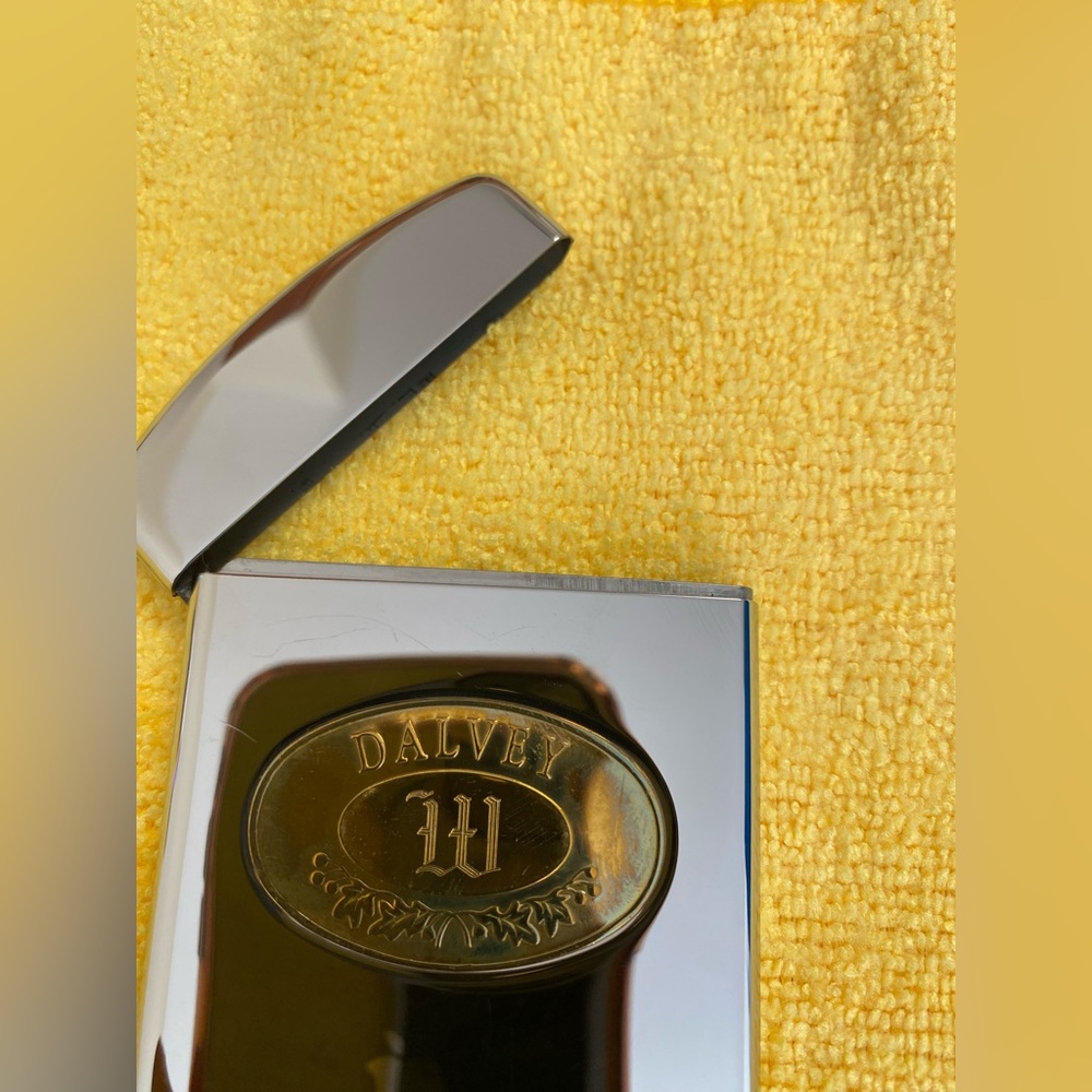 Dalvey of Scotland Stainless Steel Card Holder - Picture 6 of 11